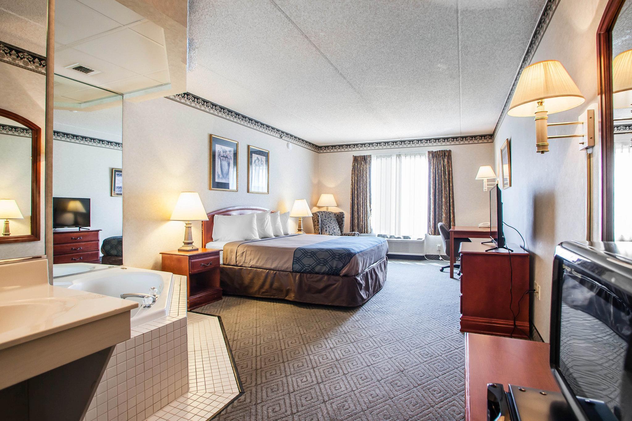 Rodeway Inn & Suites Milwaukee Airport Exterior foto